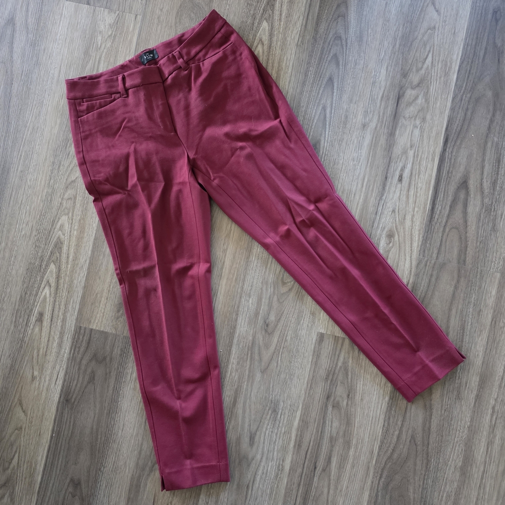 White House Black Market Red Slim Ponte Ankle Trousers In Size 10 Long